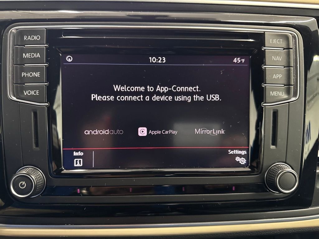 Used 2019 Volkswagen Beetle 2.0T Final Edition SEL image 19