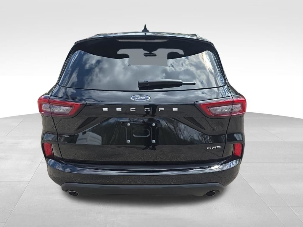 Certified 2024 Ford Escape ST-Line w/ Tech Pack #1 image 4
