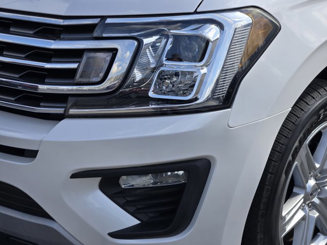 Certified 2019 Ford Expedition XLT w/ Equipment Group 202A image 9