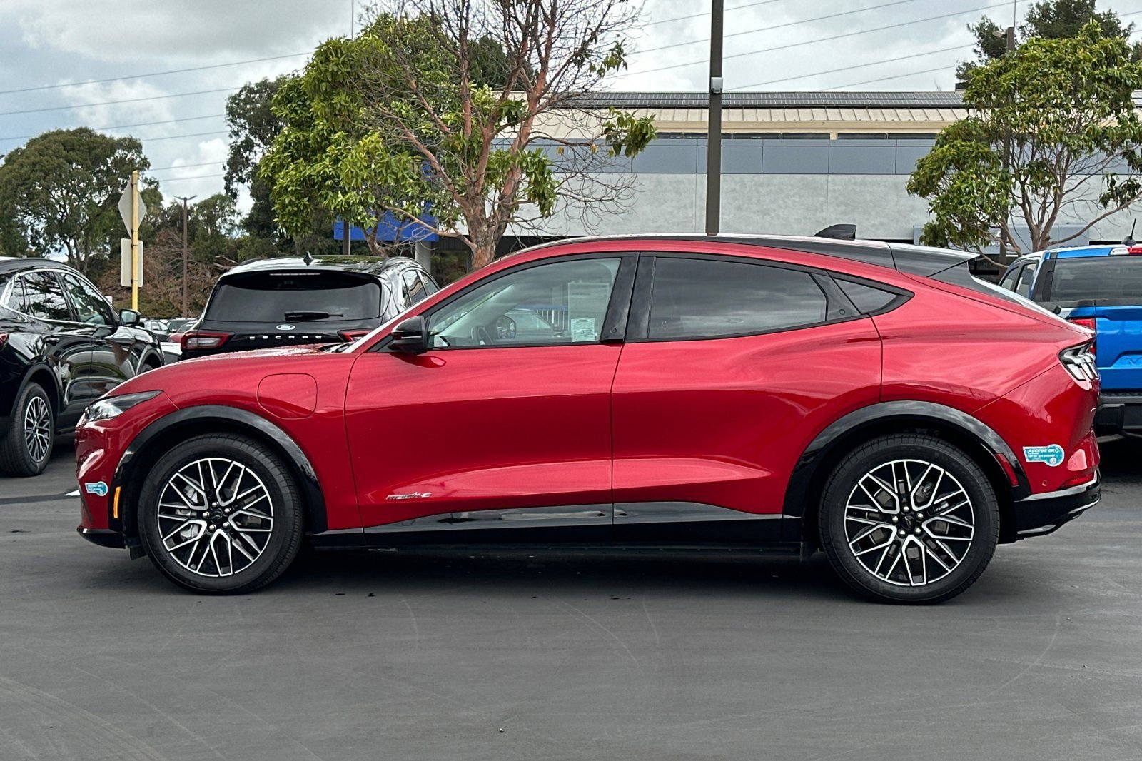 Certified 2024 Ford Mustang Mach-E Premium image 2