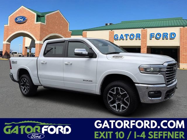 Used 2025 RAM 1500 Laramie AWD/4WD image 1