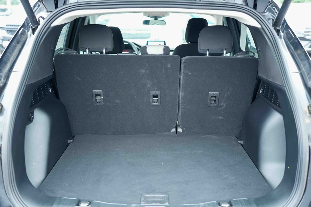 Certified 2023 Ford Escape Active AWD/4WD image 11