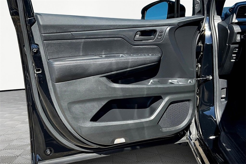 Used 2024 Honda Odyssey Sport image 23