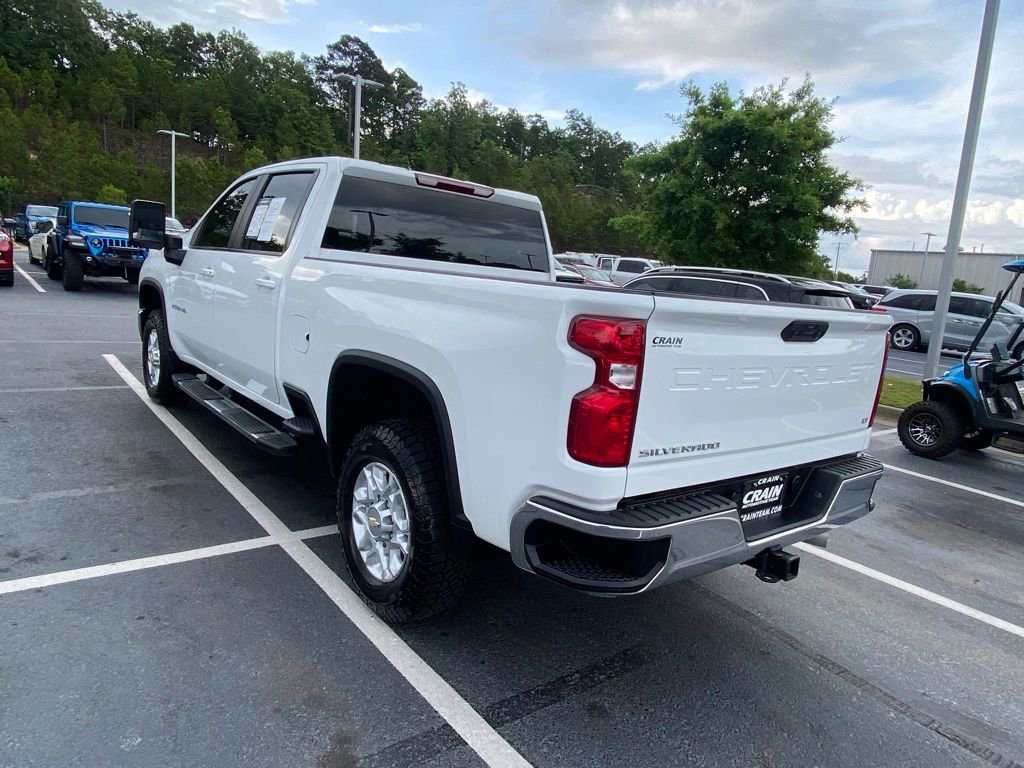 Used 2025 Chevrolet Silverado 2500 LT AWD/4WD image 5