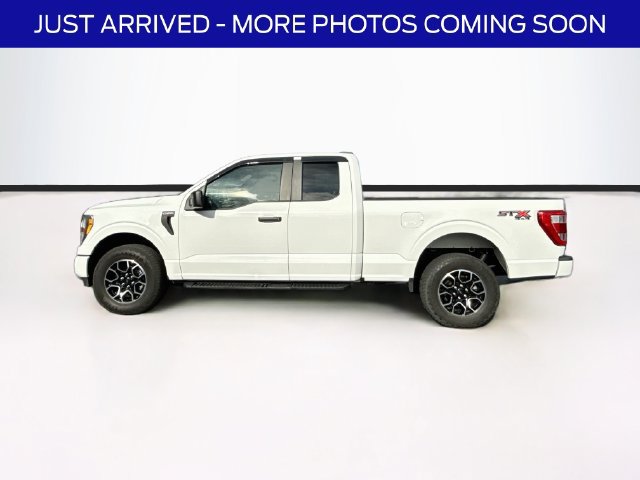 Certified 2022 Ford F150 XL w/ STX Appearance Package AWD/4WD image 4