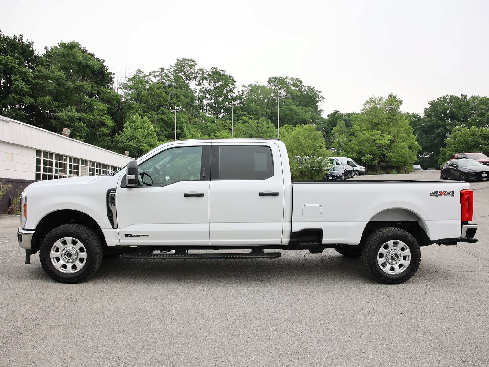 Certified 2024 Ford F250 XLT AWD/4WD image 4