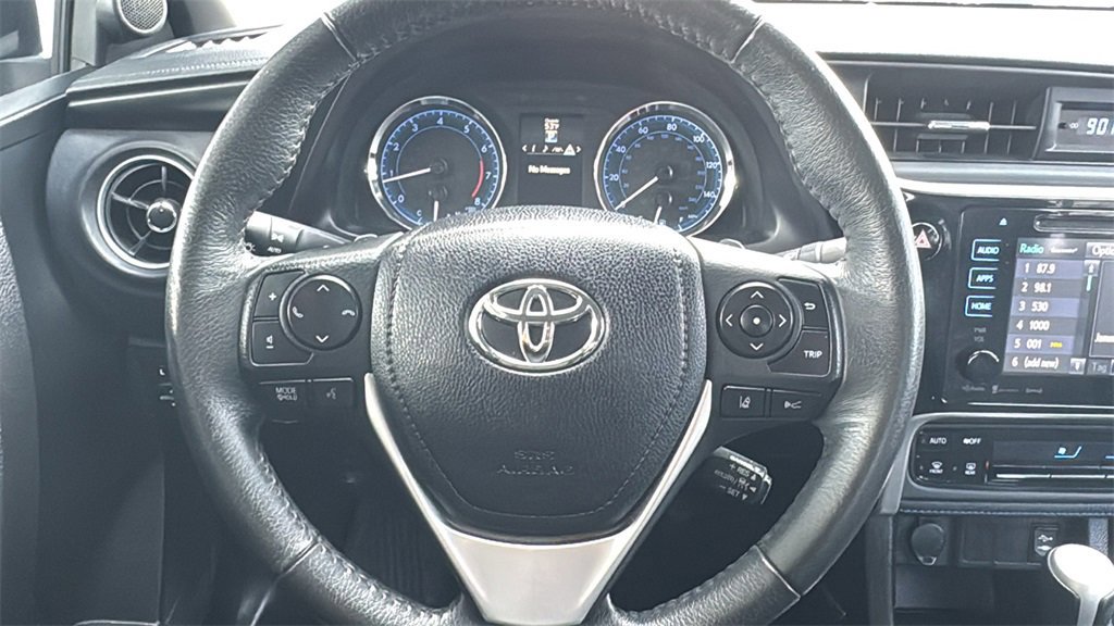 Used 2017 Toyota Corolla SE image 10