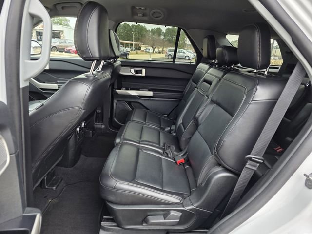 Certified 2023 Ford Explorer Limited image 11