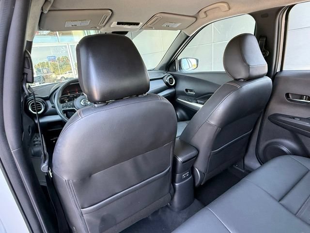 Used 2020 Nissan Kicks SR w/ SR Premium Package FWD image 15