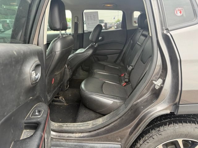Used 2019 Jeep Compass Trailhawk AWD/4WD image 15