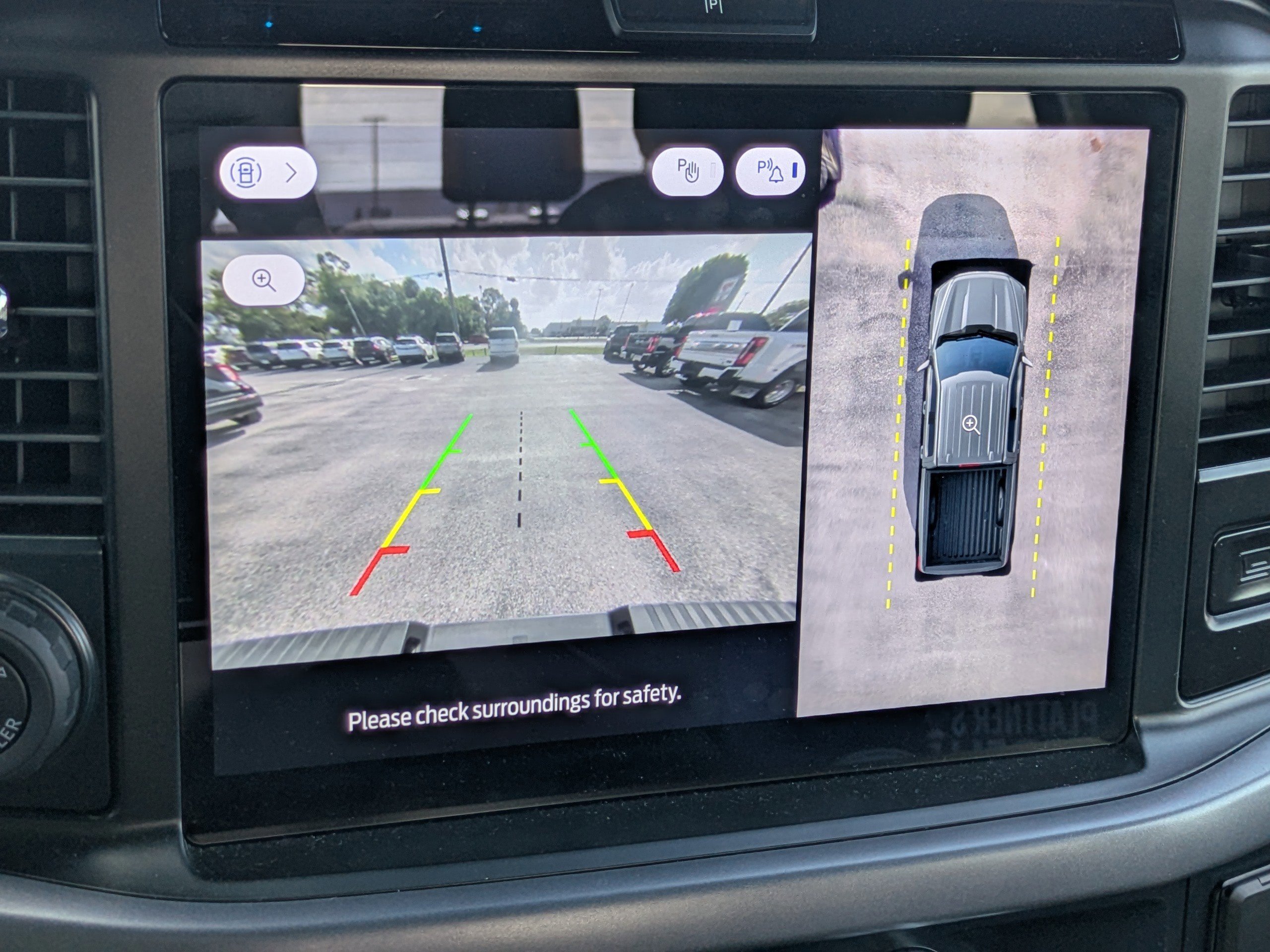 Certified 2025 Ford F150 XLT w/ Equipment Group 302A MID image 28