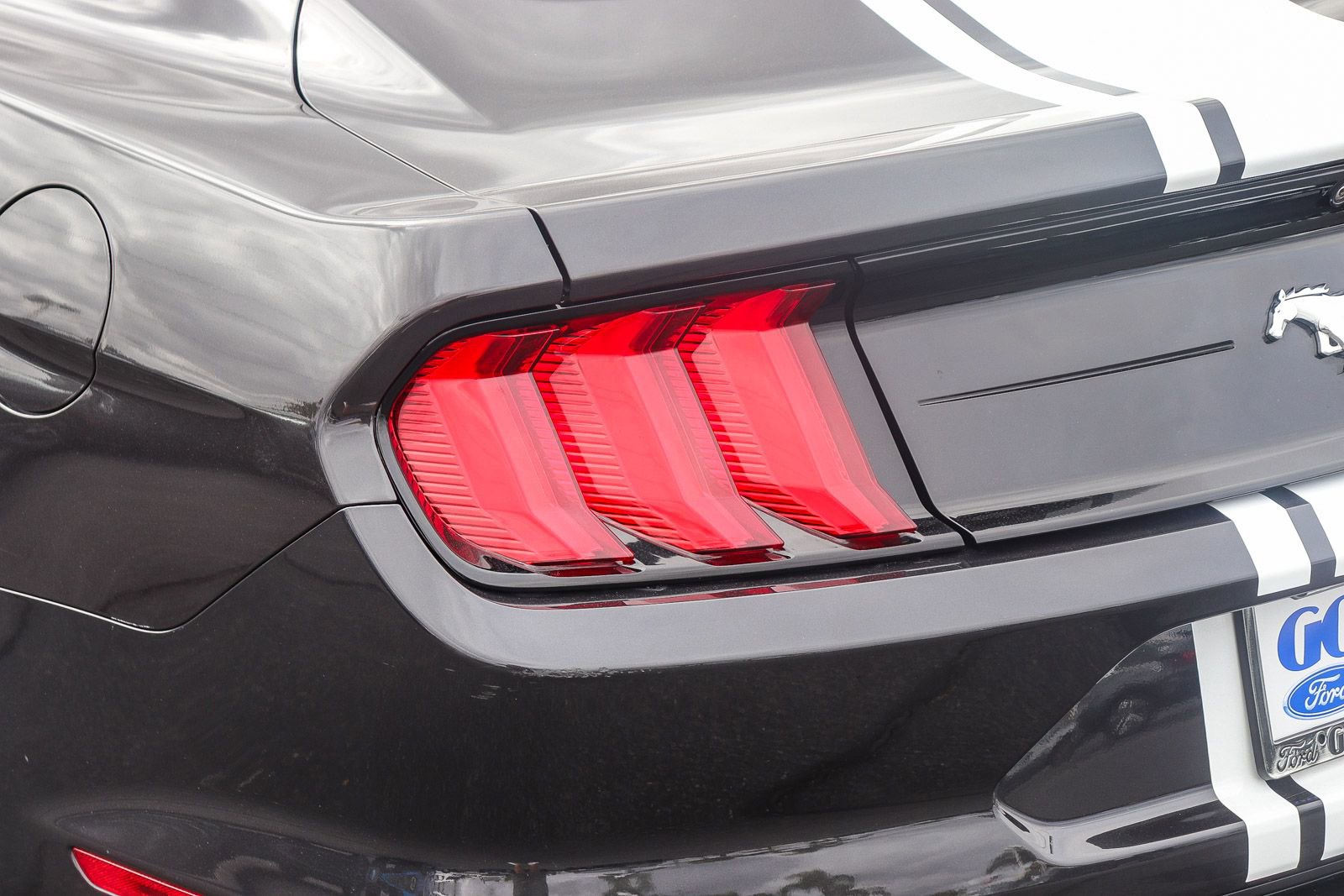 Certified 2023 Ford Mustang Coupe RWD image 7