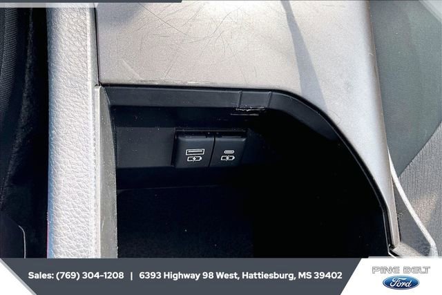 Used 2024 Toyota Camry LE image 23