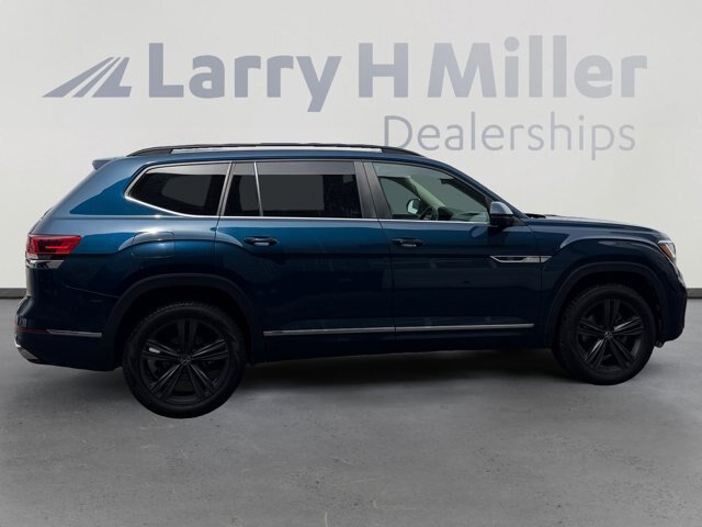 Used 2021 Volkswagen Atlas SE w/ Panoramic Sunroof Package FWD image 5