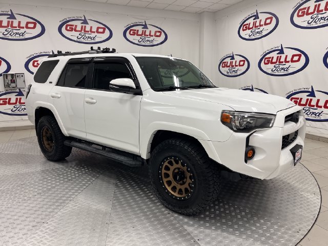 Used 2022 Toyota 4Runner SR5 Premium w/ Moonroof Package
