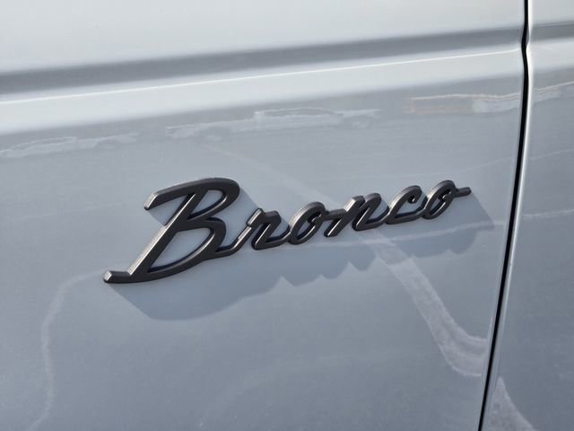 Certified 2022 Ford Bronco Wildtrak AWD/4WD image 9