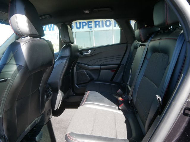 Certified 2025 Ford Escape ST-Line Select AWD/4WD image 15