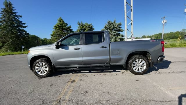 Used 2020 Chevrolet Silverado 1500 Custom w/ Custom Convenience Package AWD/4WD image 6