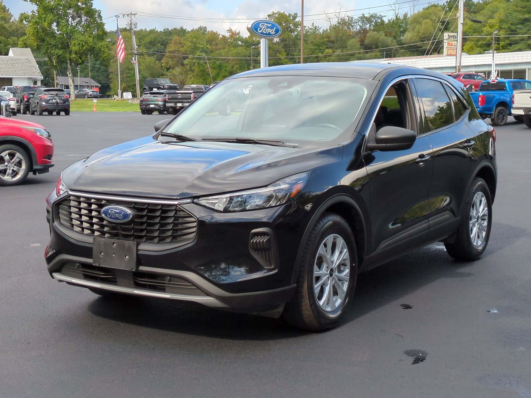 Certified 2023 Ford Escape Active AWD/4WD image 7