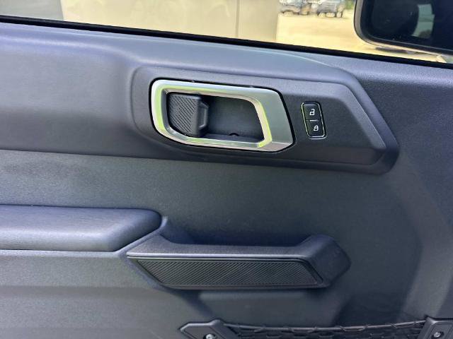 Certified 2025 Ford Bronco Outer Banks AWD/4WD image 19