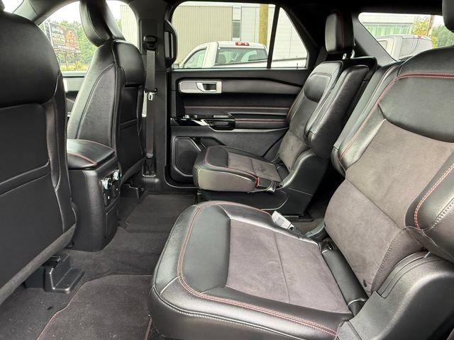 Certified 2024 Ford Explorer ST-Line w/ Class IV Trailer Tow Package AWD/4WD image 19