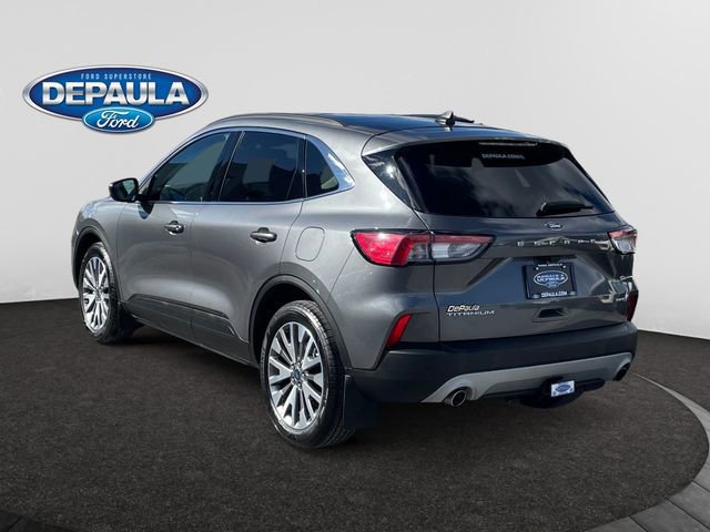 Certified 2022 Ford Escape Titanium w/ Class II Trailer Tow Package image 4
