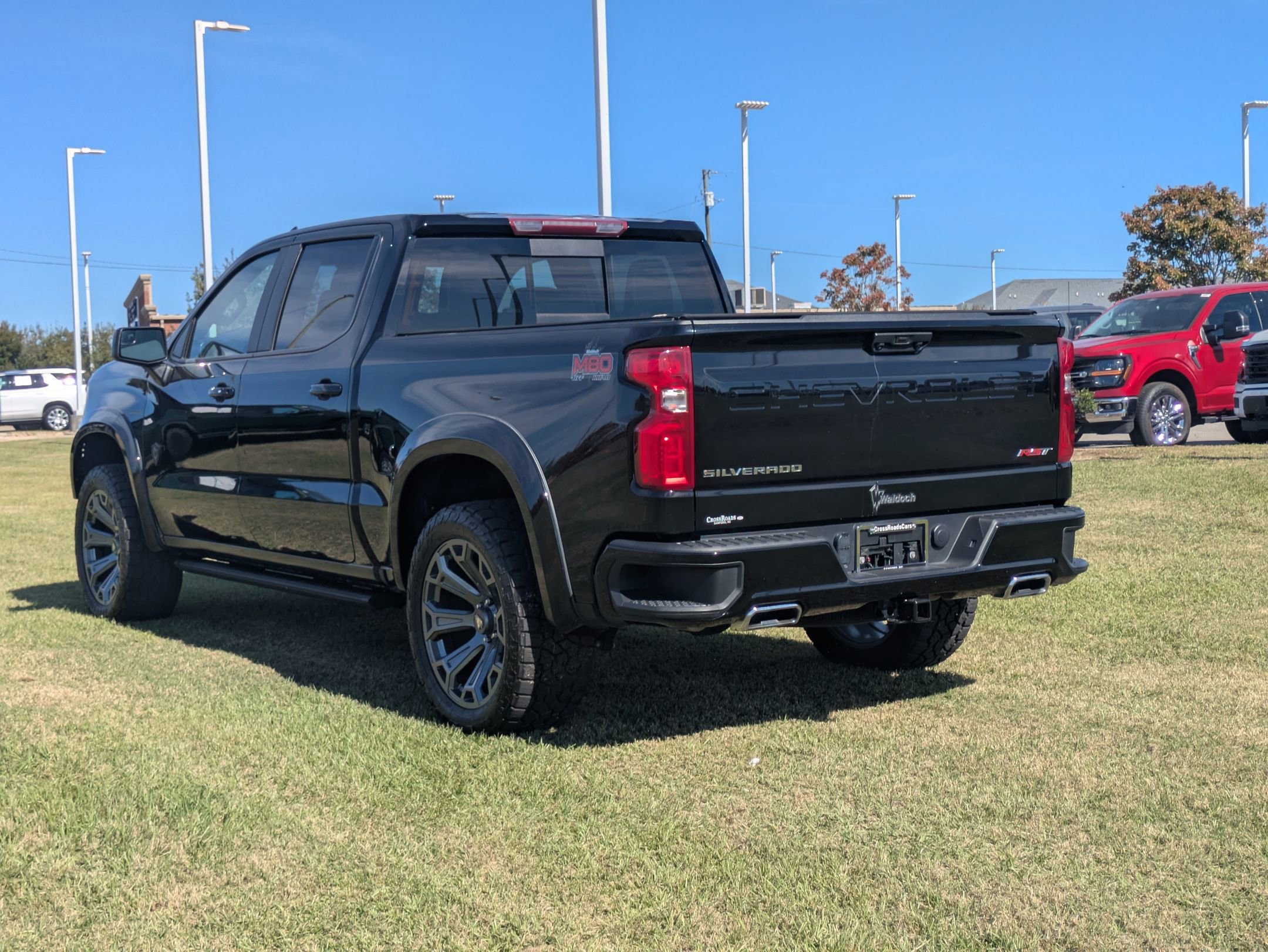 Used 2023 Chevrolet Silverado 1500 RST w/ Convenience Package II image 6