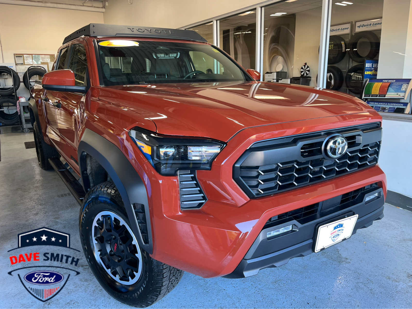Used 2025 Toyota Tacoma TRD Off-Road AWD/4WD image 1