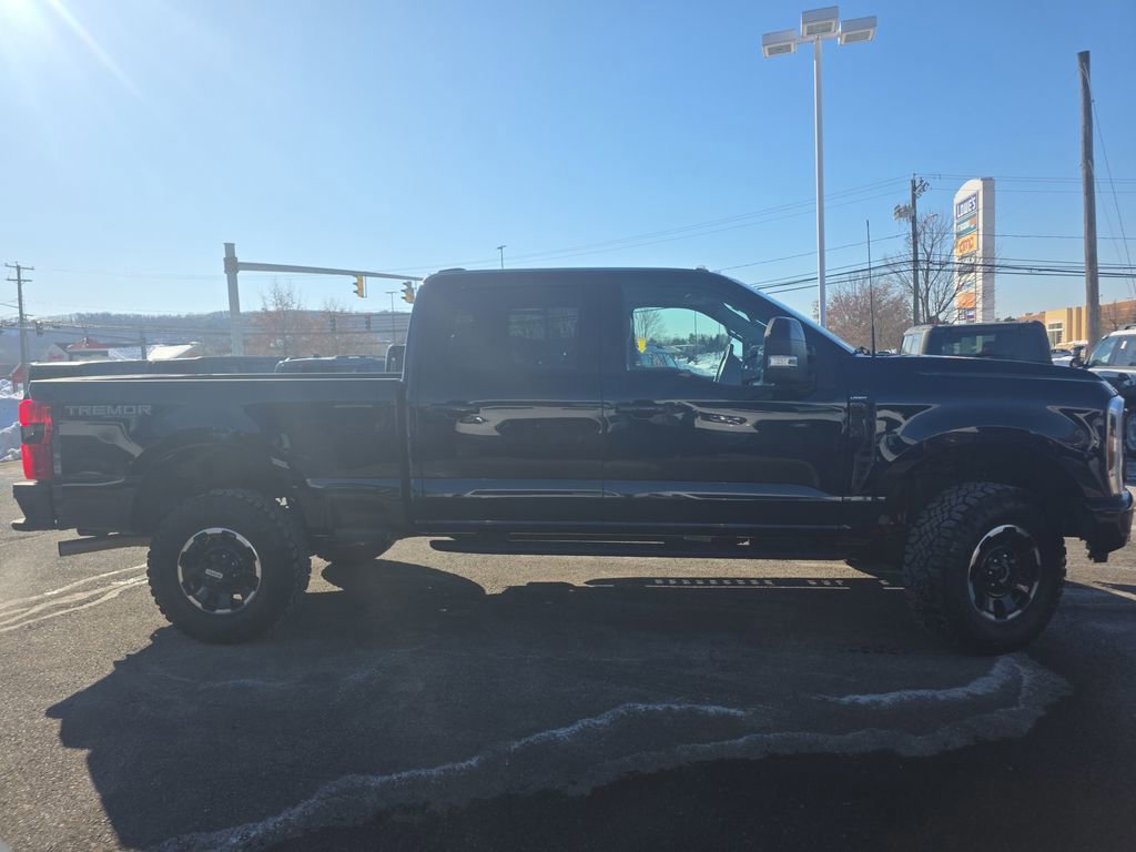 Certified 2025 Ford F250 Lariat w/ Lariat Ultimate Package image 7