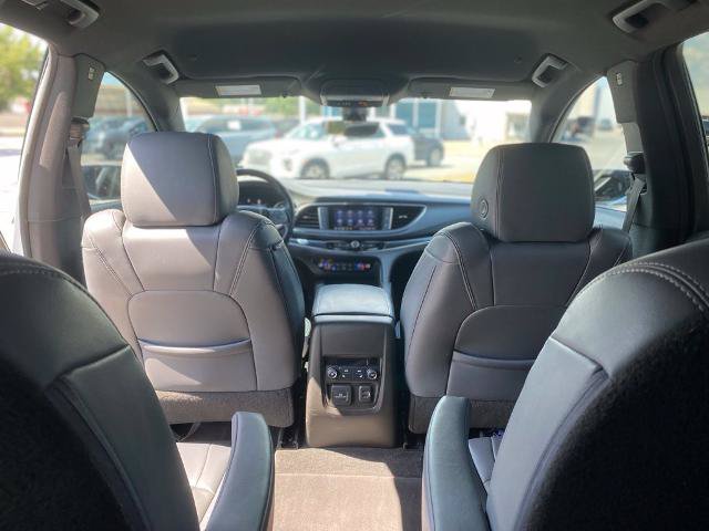 Used 2024 Buick Enclave Premium FWD image 31