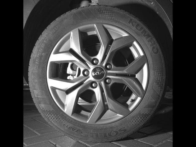 Used 2025 Kia Seltos LX AWD/4WD image 12