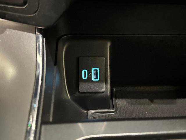 Certified 2022 Ford F150 XLT w/ Equipment Group 302A High image 29