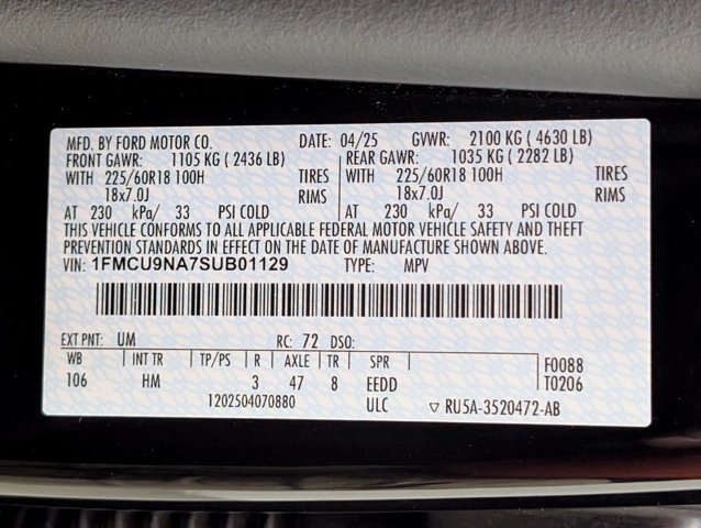 Certified 2025 Ford Escape ST-Line Select AWD/4WD image 23