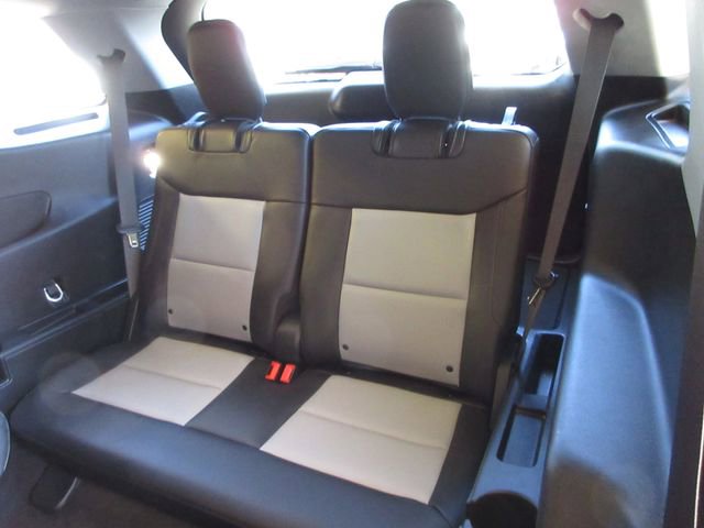 Certified 2023 Ford Explorer XLT w/ Equipment Group 202A AWD/4WD image 26