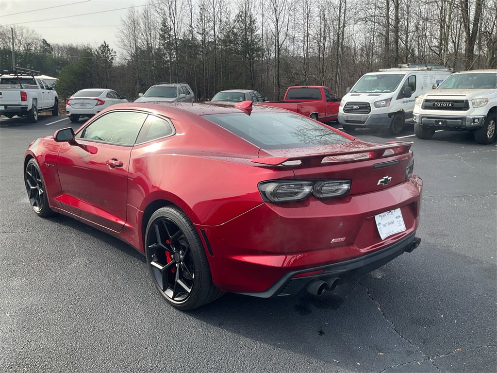 Used 2022 Chevrolet Camaro SS w/ Design Package 1 image 7
