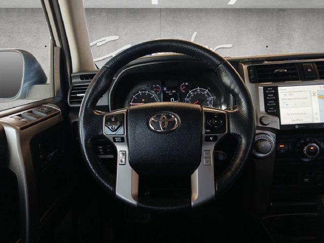 Used 2023 Toyota 4Runner SR5 Premium w/ Moonroof Package RWD image 22