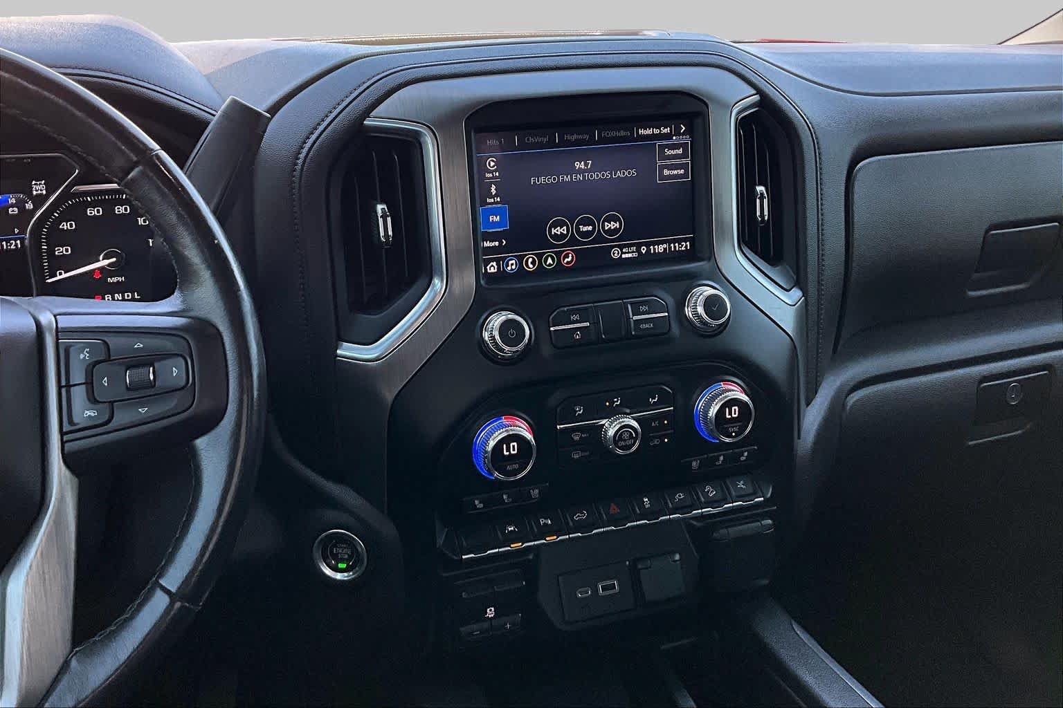 Used 2022 GMC Sierra 1500 Denali w/ Denali Reserve Package AWD/4WD image 7