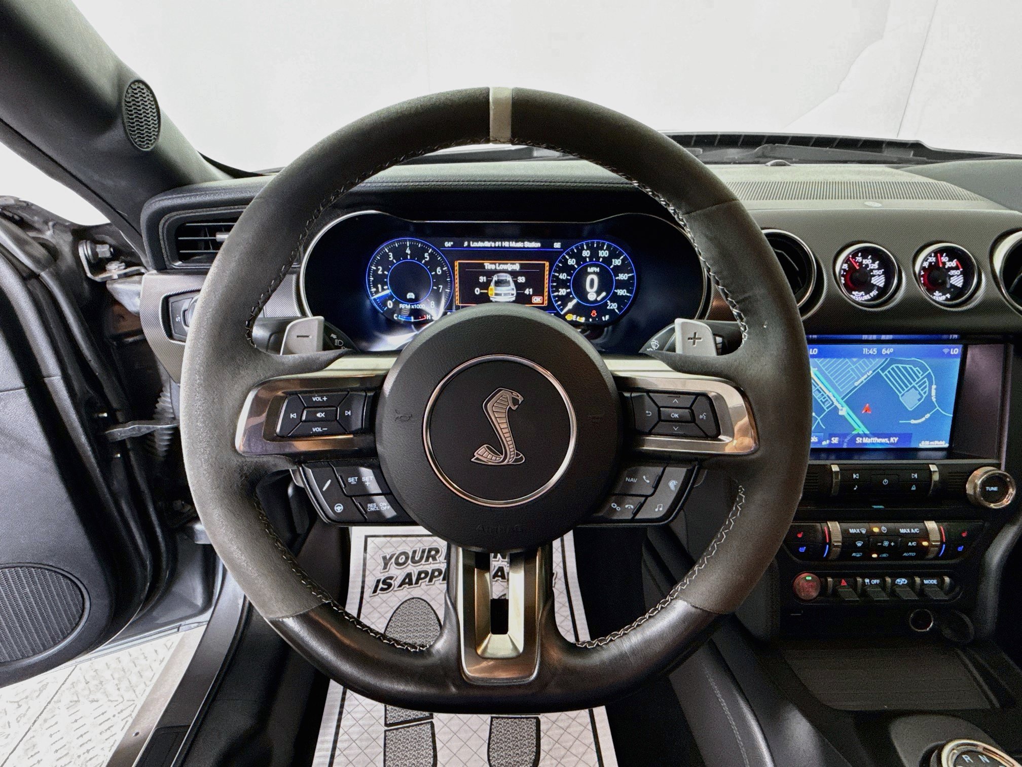 Certified 2021 Ford Mustang Shelby GT500 w/ Technology Package RWD image 15