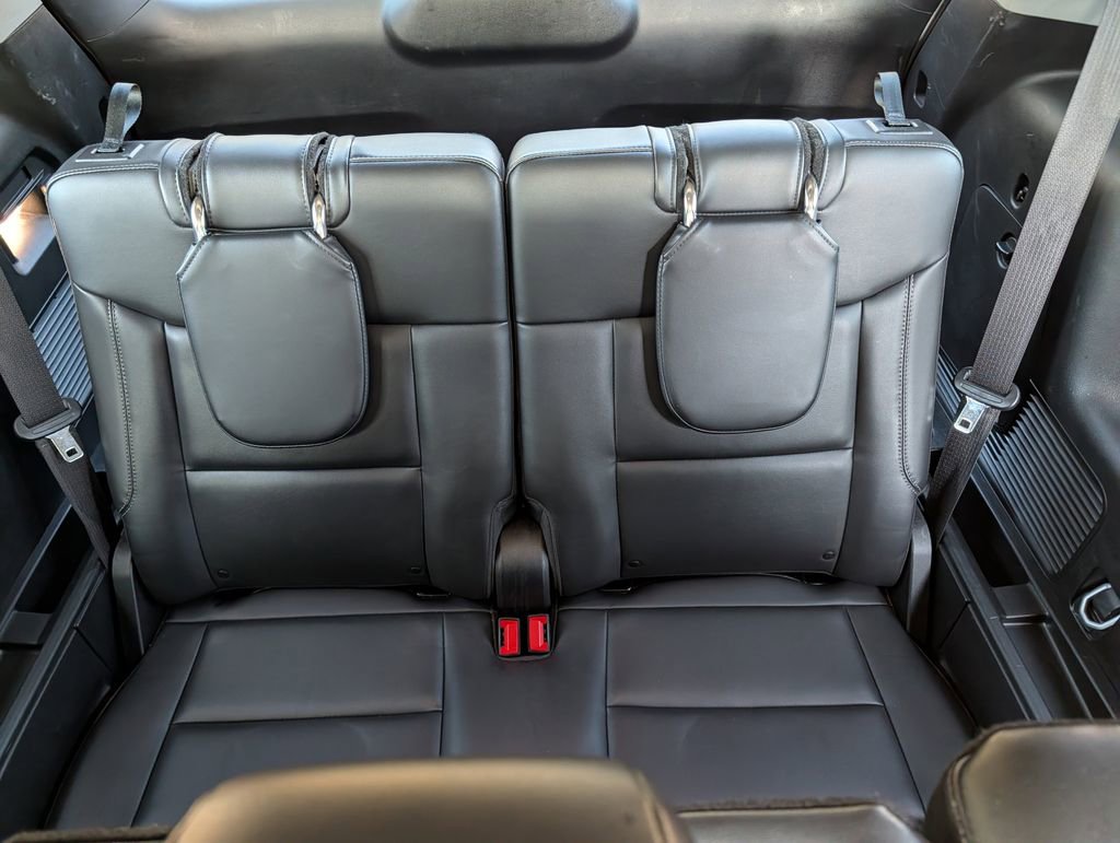 Certified 2024 Ford Explorer XLT w/ Equipment Group 202A image 14