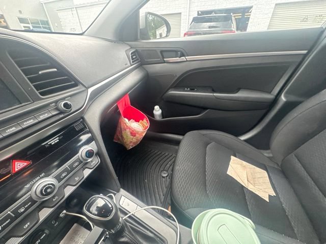 Used 2020 Hyundai Elantra Value Edition w/ Winter Weather Package FWD image 29