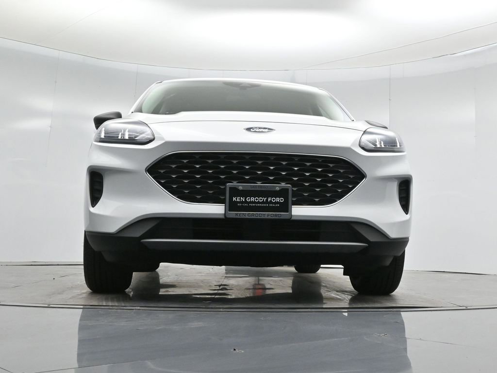 Certified 2022 Ford Escape SE w/ Convenience Package image 47