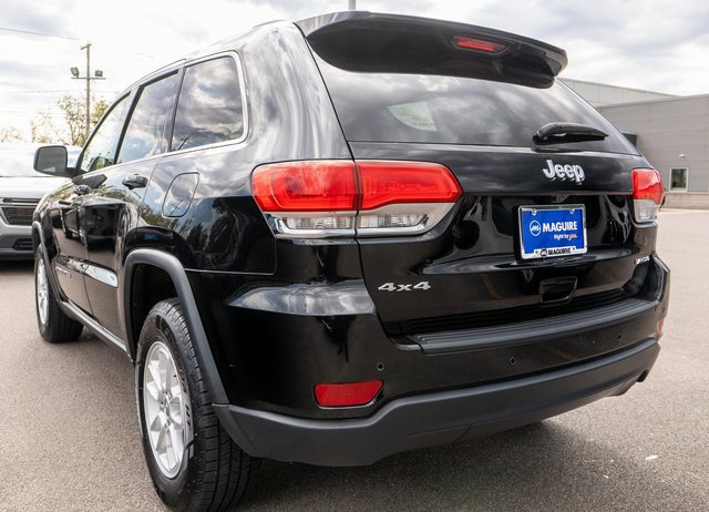 Used 2018 Jeep Grand Cherokee Laredo AWD/4WD image 8
