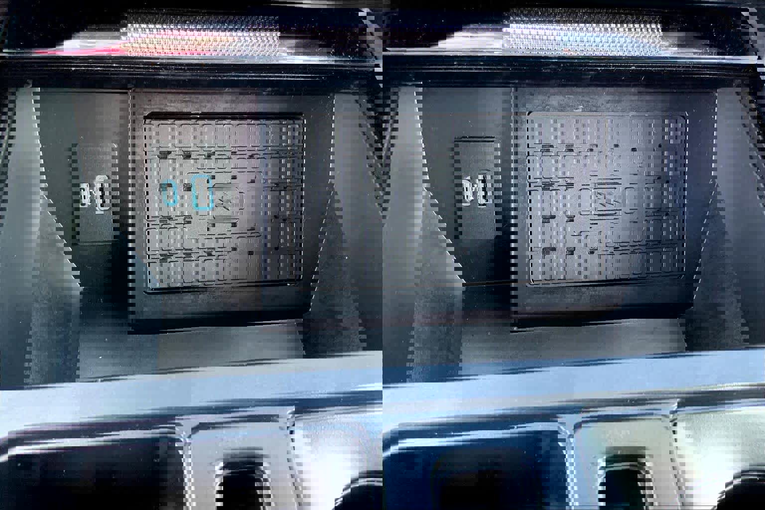 Certified 2024 Ford F150 Lariat w/ Equipment Group 502A High image 31