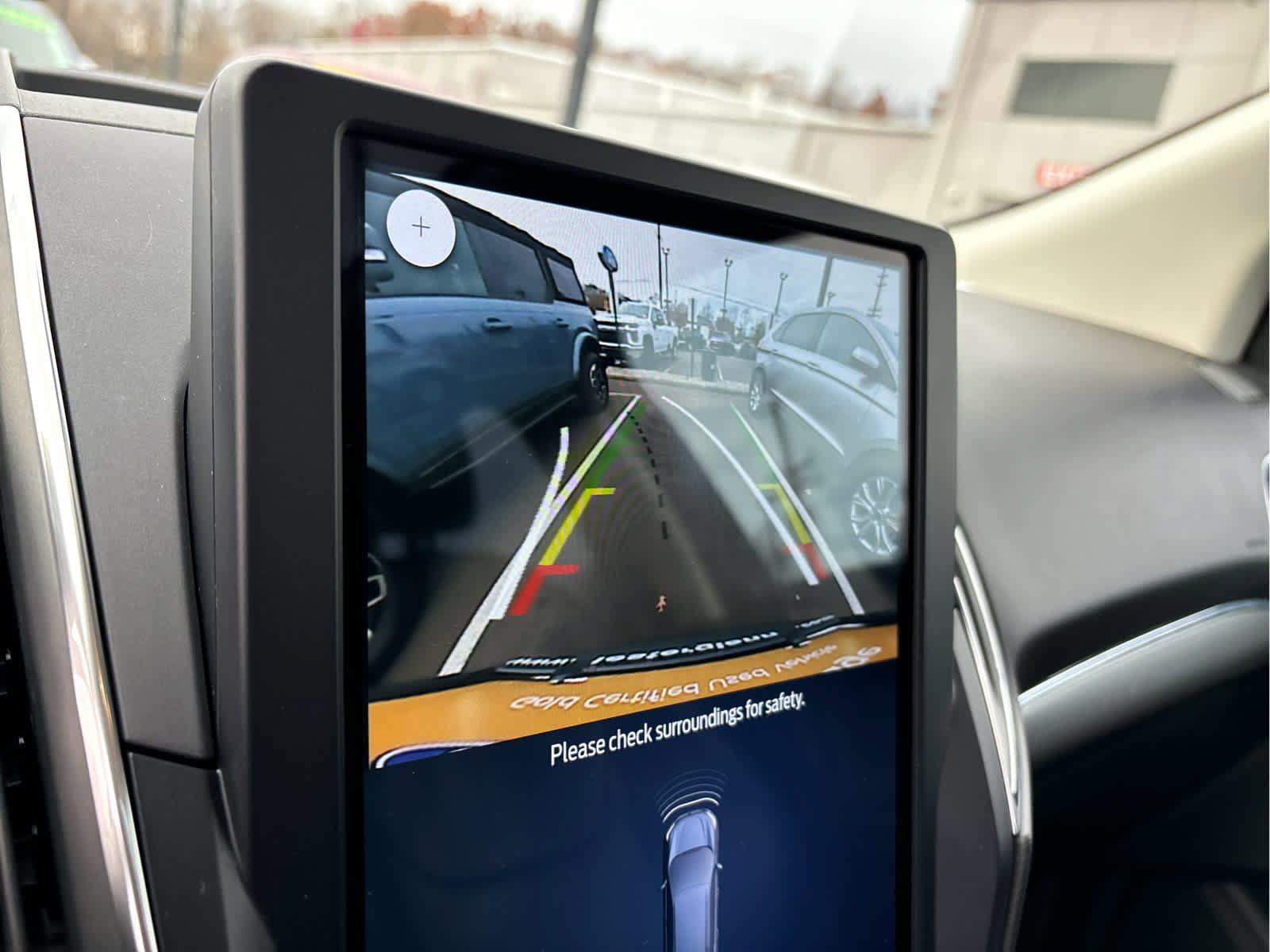 Certified 2022 Ford Edge Titanium w/ Cargo Accessory Package image 21