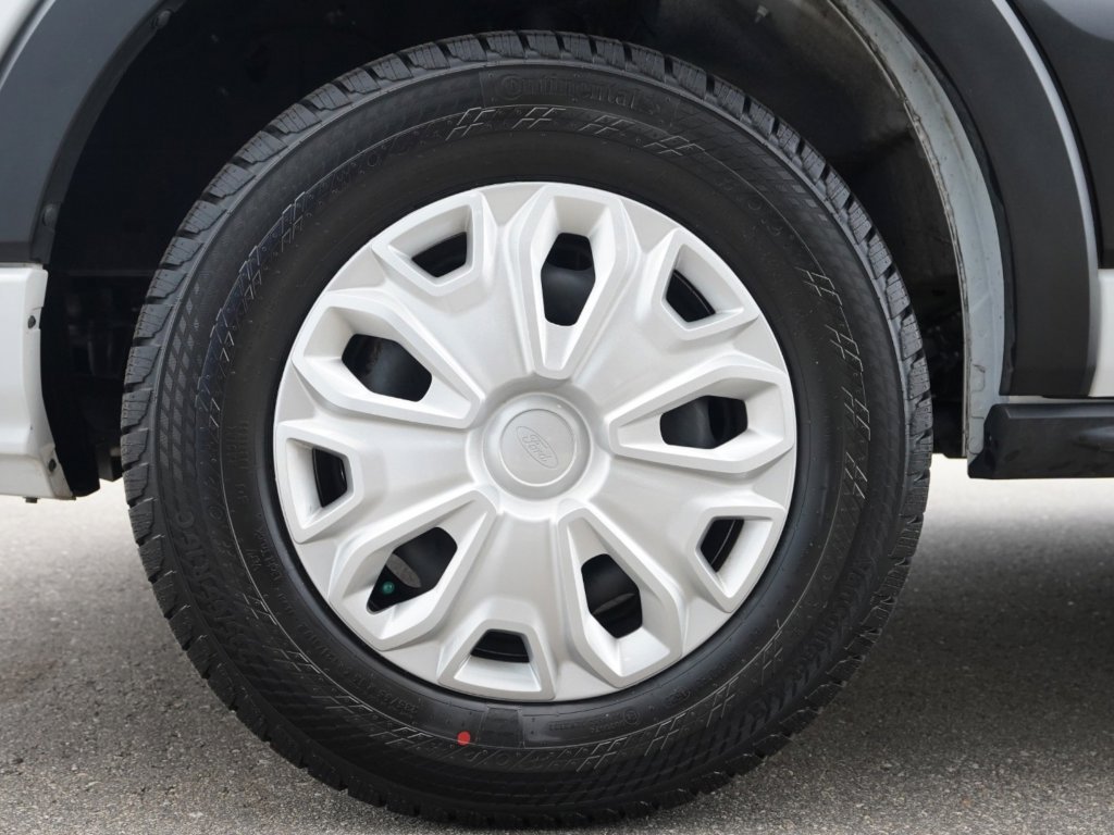 Certified 2024 Ford Transit 350 XLT RWD image 17