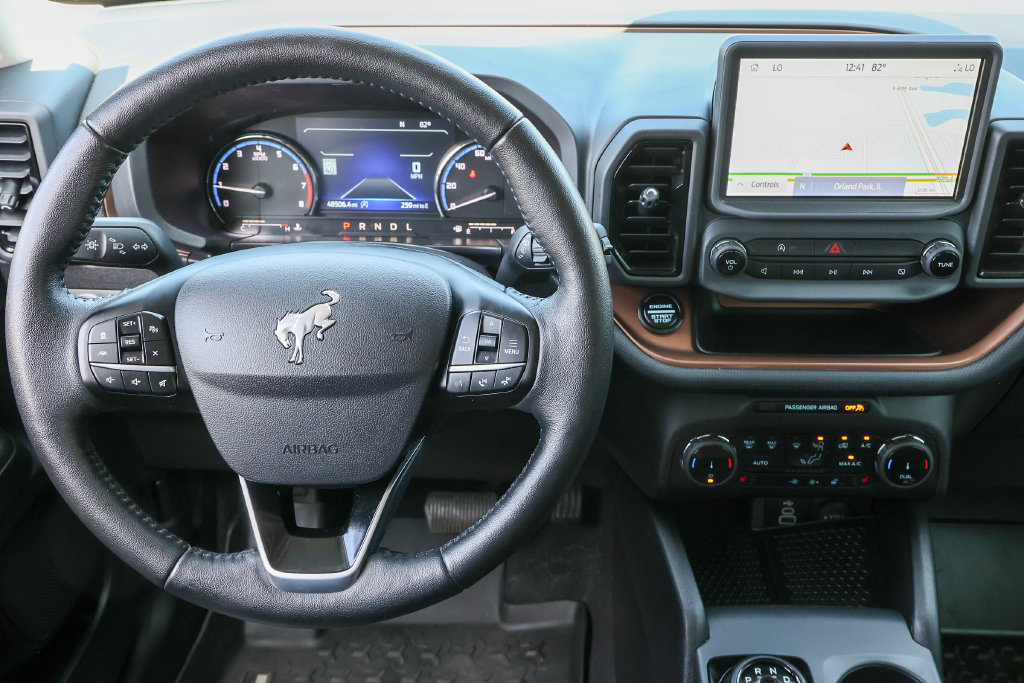 Certified 2023 Ford Bronco Sport Outer Banks AWD/4WD image 9