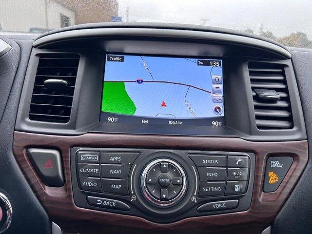 Used 2019 Nissan Pathfinder Platinum image 18
