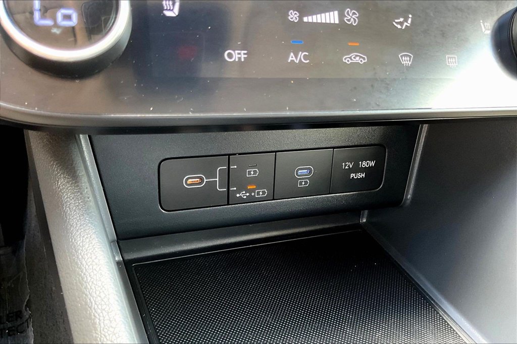 Used 2025 Hyundai Sonata SEL FWD image 18