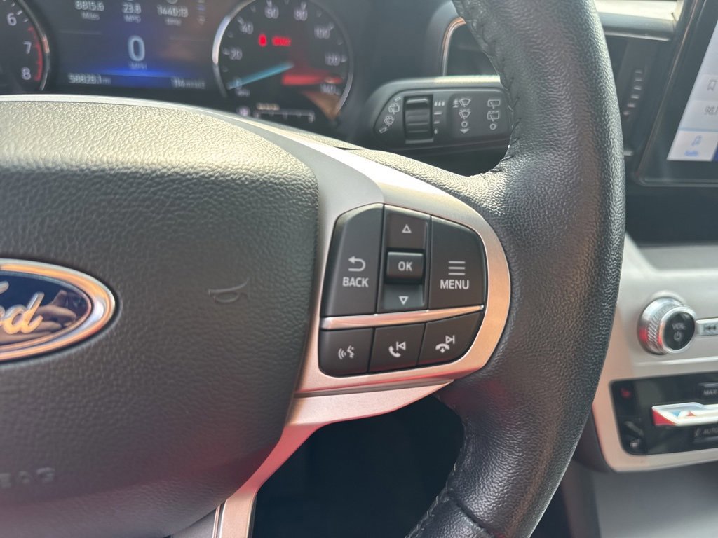 Certified 2022 Ford Explorer XLT w/ Equipment Group 202A image 19