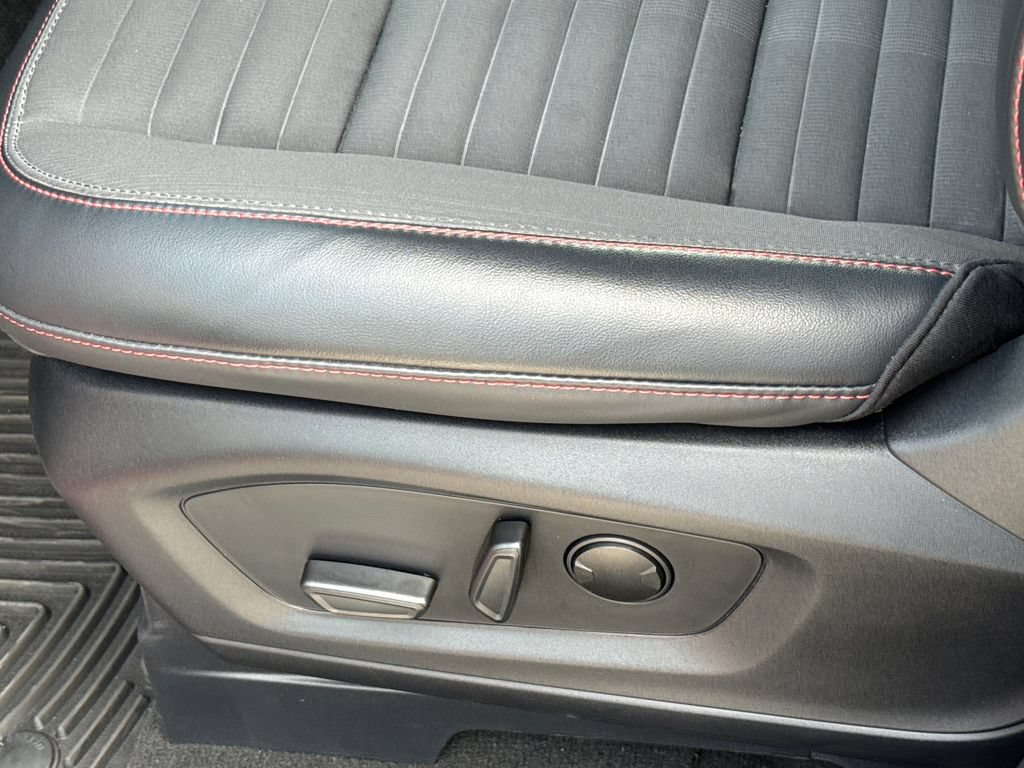 Certified 2025 Ford Explorer ST-Line w/ Premium Package RWD image 24